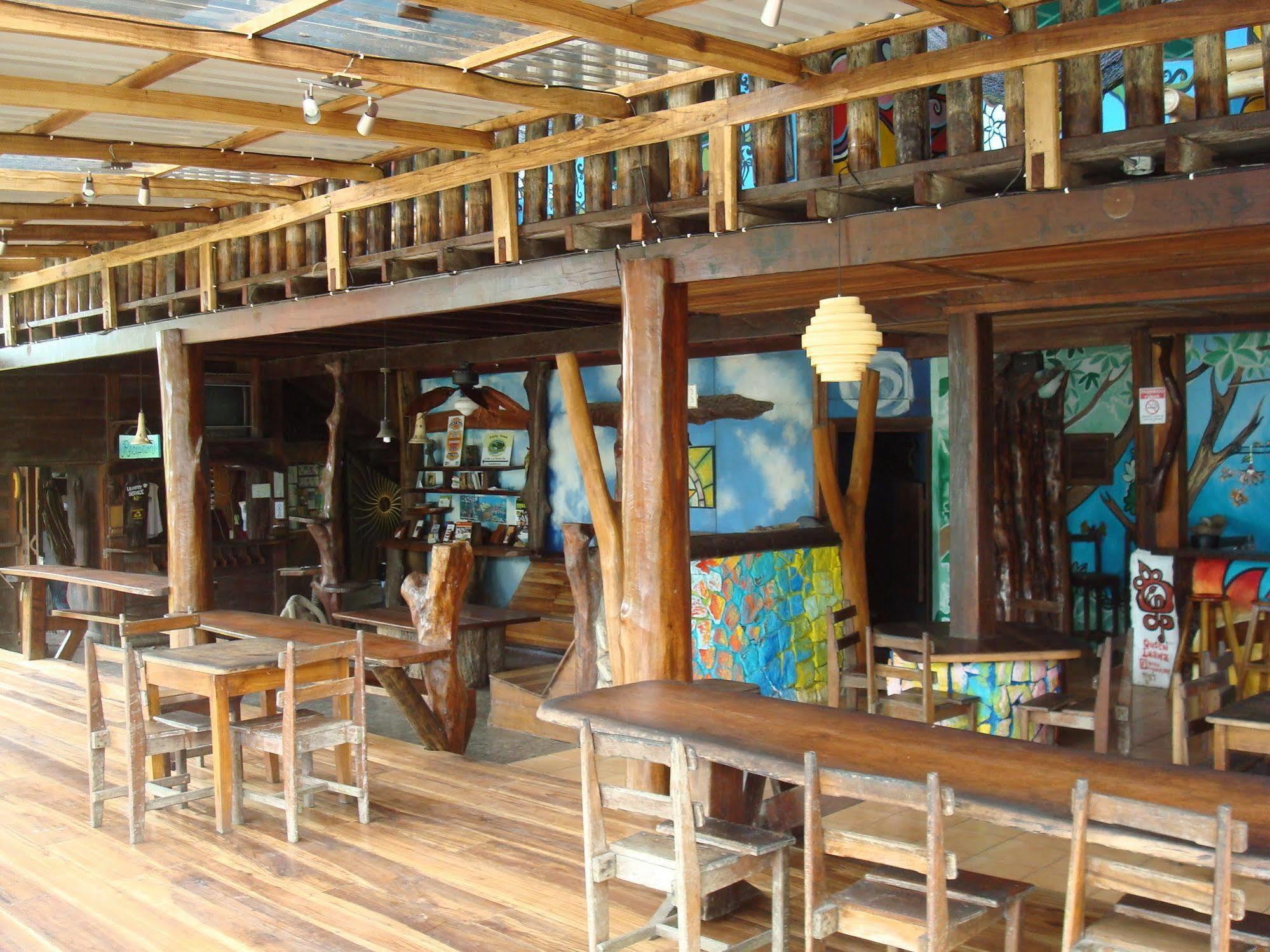 Playa Negra Brewing Beachfront Hotel Puerto Viejo de Talamanca Exterior foto